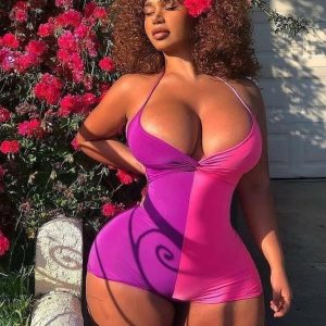 Besoin d’un partenaire de balades nus à Antibes Fatoumata - rencontre-Black-Antibes