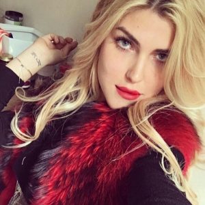 Clara - rencontre-Milf-Besançon