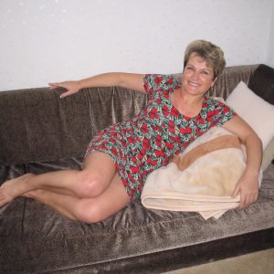 Besoin de soleil sur ma peau nue Mireille - rencontre-Cougar-Toulon