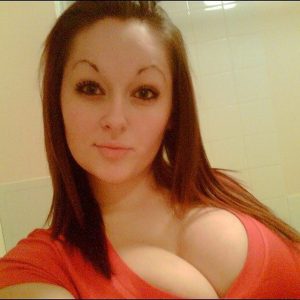 Nora - rencontre-Naturiste-Asnières-sur-Seine