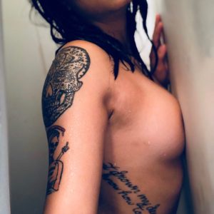 Lisa 25 ans – Pourquoi le froid nous rapproche Lisa - rencontre-Naturiste-Reims